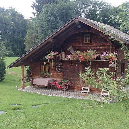 Le Grenier Bed and Breakfast Saint-Paul-en-Chablais Εξωτερικό φωτογραφία
