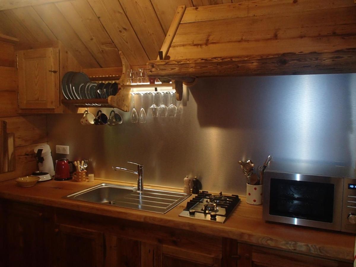Le Grenier Bed and Breakfast Saint-Paul-en-Chablais Εξωτερικό φωτογραφία